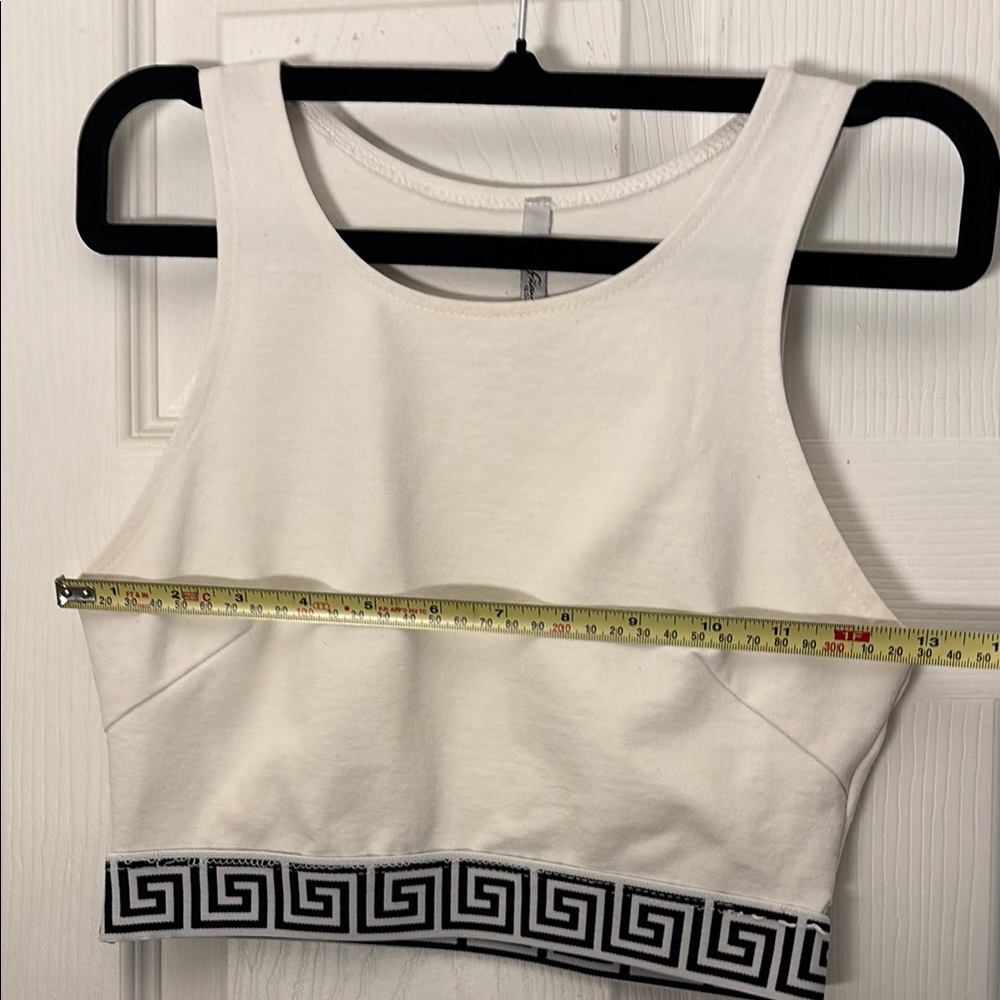 Fitted Crop Top - Picture 4 of 4